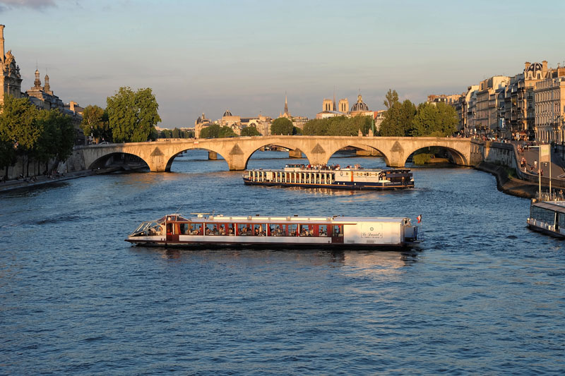 31. Paris